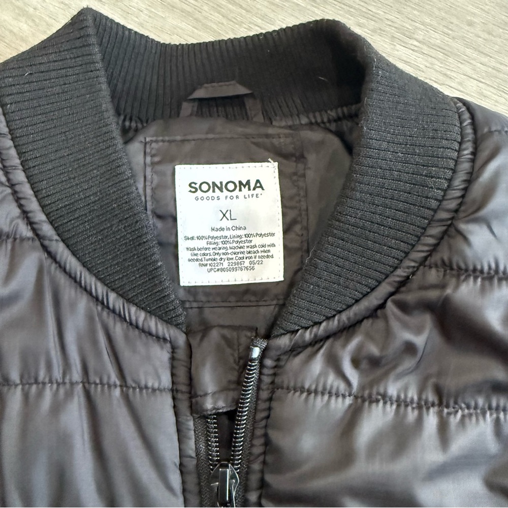 Sonoma Men's Black Puffer Vest - Picture 2 of 2